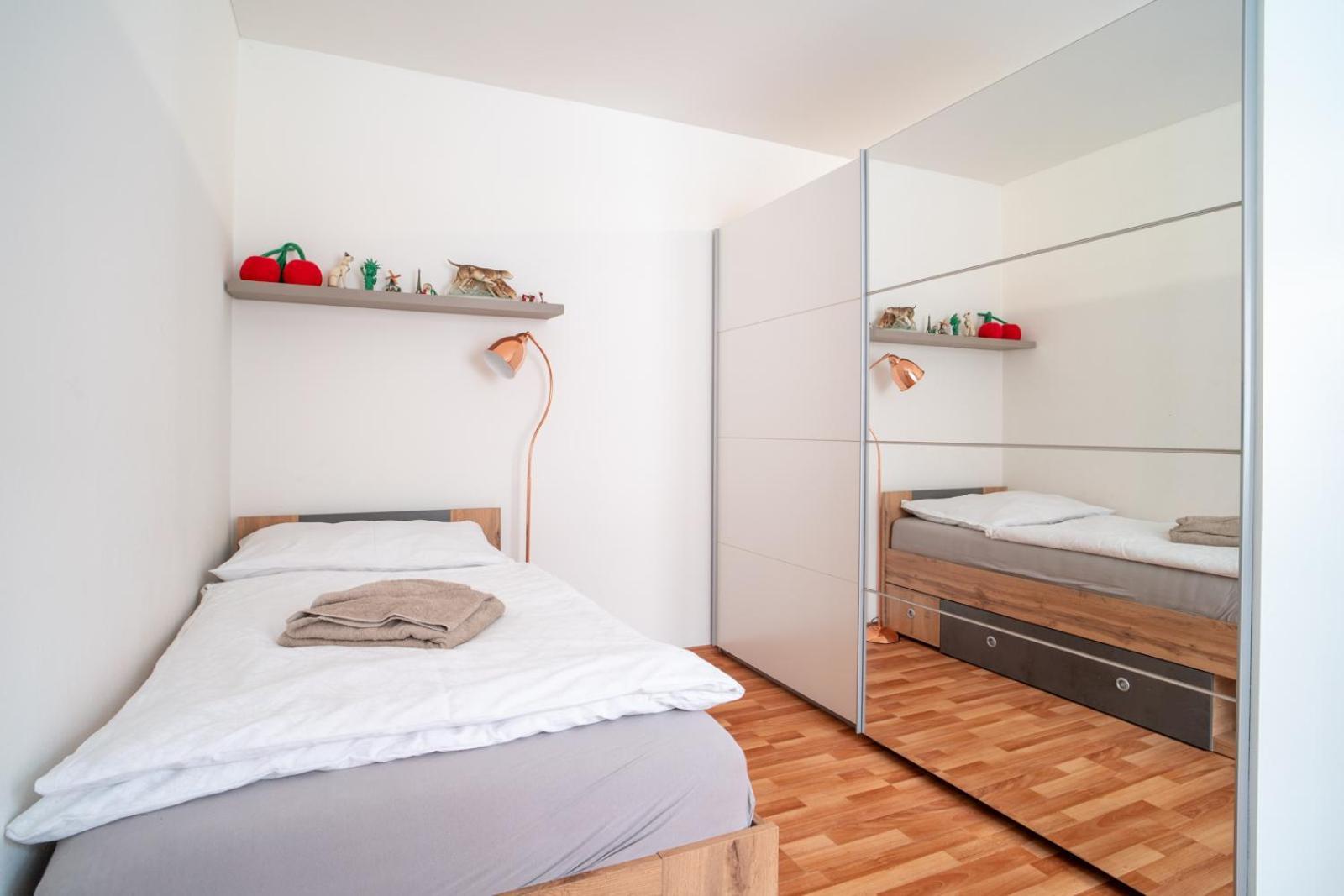 A Cozy Apartment In Bratislava Downtown Exterior photo