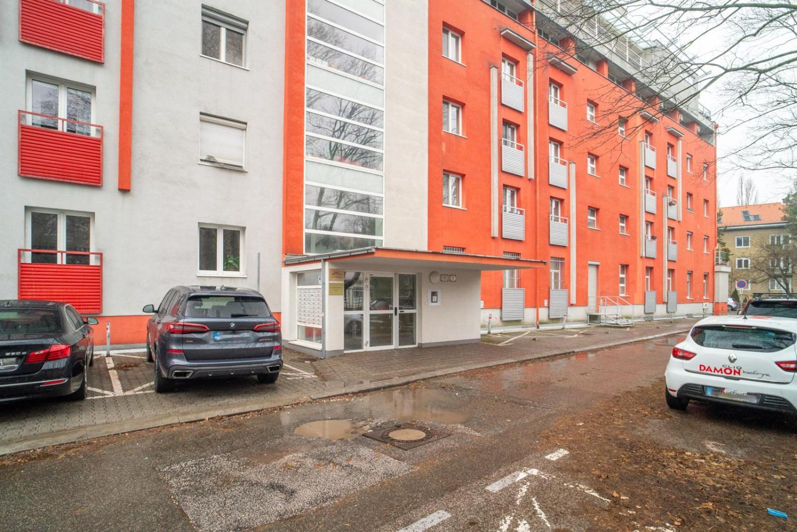 A Cozy Apartment In Bratislava Downtown Exterior photo